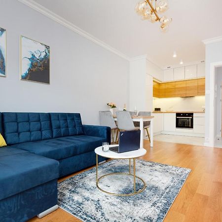 Apartament Dom Przy Okrzei By Renters Prestige Warsaw Exterior photo